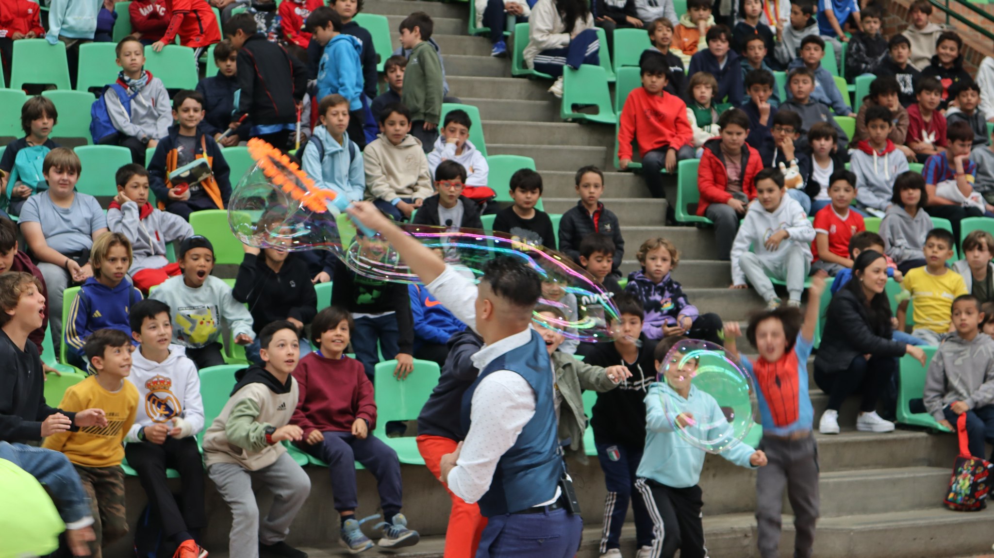 518313317_10238072822215956_4521878133035049363_n